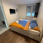 Lux Gusinjac Сараево